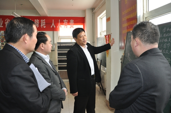 济矿集团总经理张广宇参加义桥煤矿调度会指出：干事业就需要这样的事业心和责任心