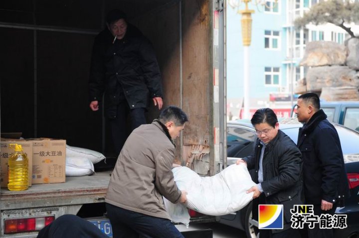 虢洪增到汶上县路林村困难户走访慰问