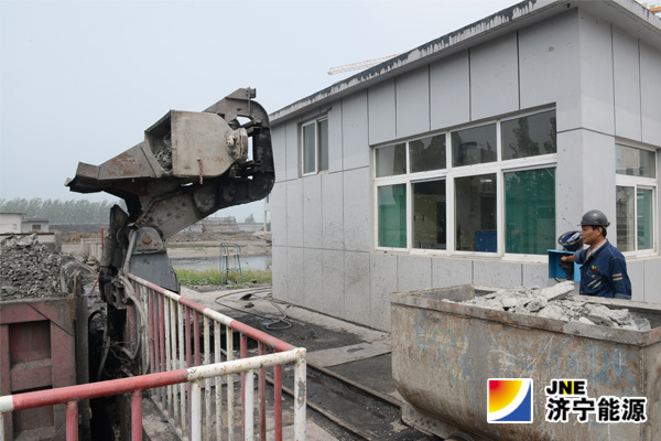 安居煤矿机电装备机械化、自动化、信息化及减员增效工作成效显著