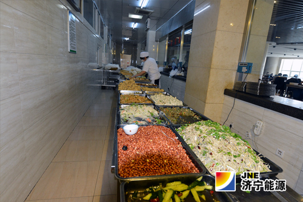 安居煤矿：清退餐饮公司自营食堂降成本