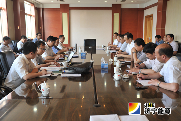 李大普一行到鹿洼煤矿检查指导工作