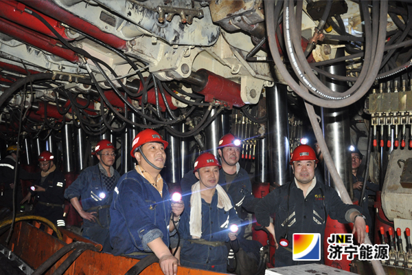 张广宇到义桥煤矿检查指导安全生产工作