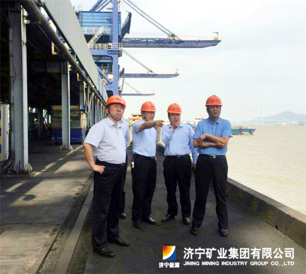 集团公司总经理张广宇带队到京杭运河、长江两岸四大港务集团公司考察调研