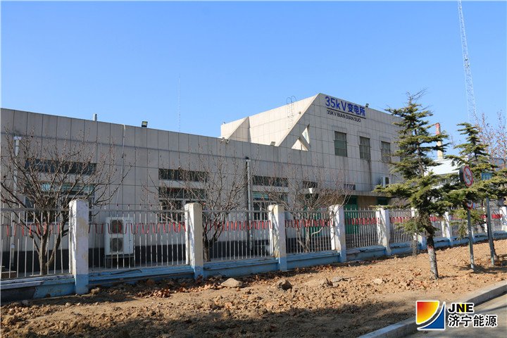 1546396932105152.jpg 金桥煤矿:金桥煤矿35kV变电所(刘慧慧 摄).jpg