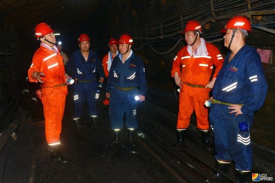 张广宇到霄云煤矿调研指导工作