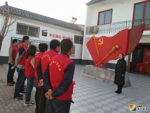 安居煤矿一党支部红色教育收获多