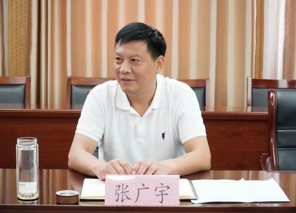 1601474131325699.jpg 张广宇陪同丰家雷到汶上县委县政府进行座谈交流4.jpg