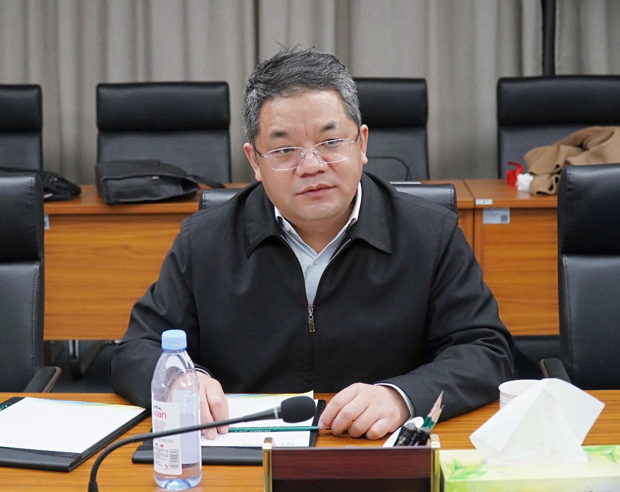 1605437333580970.jpg 魏洪波一行到集团公司考察调研1.jpg