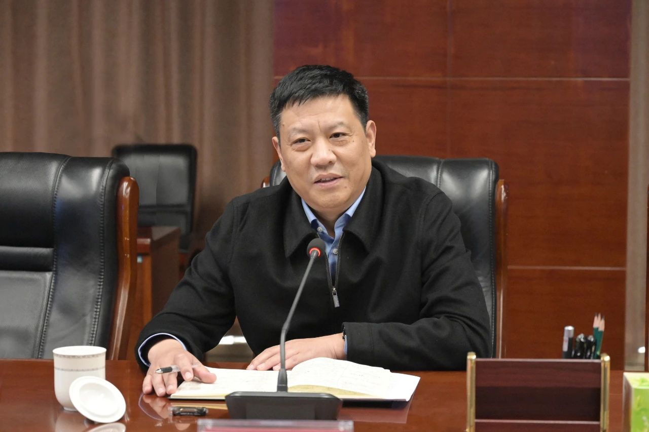 1605587239583433.jpg 集团公司召开非煤企业经济运行专题会议1.jpg