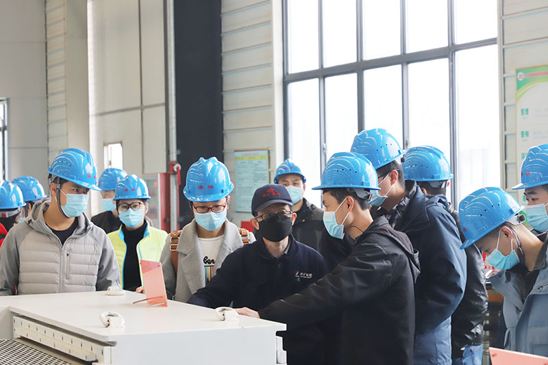 1637396432131040.jpg 2021-11-17 金蓝领培训班到海纳科技参观 (3).JPG