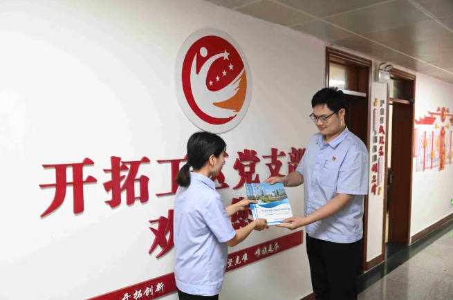 1692921542105118.png 1.png