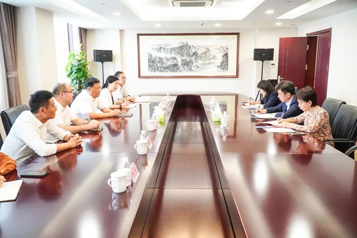 张广宇在青岛市开展活动，带队走访中国进出口银行、山东科技大学