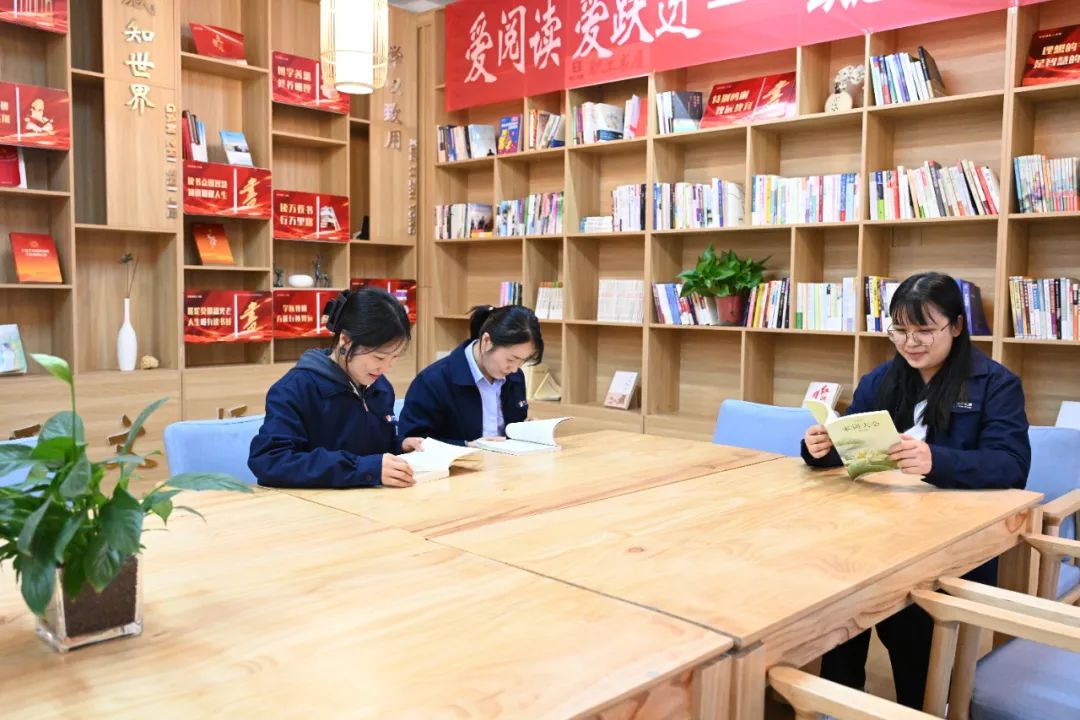 1697593117214341.jpg 640 (4).jpg