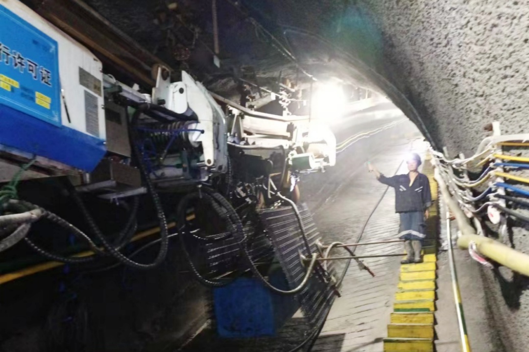 1710139018133996.jpg 单轨吊.jpg