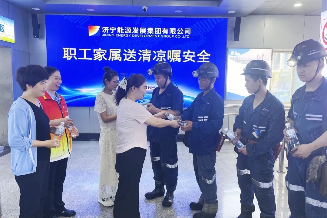 1719974832749484.jpg b306895e05f36654b6df7432ac086a9.jpg