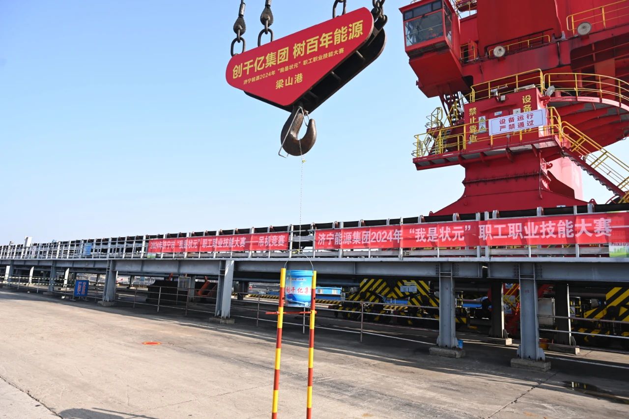 1729833556747246.jpg 39a4304f4129d93ddaa990e9fe3d072e.jpg