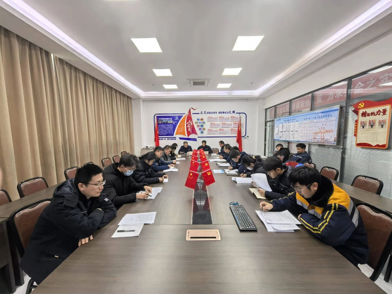 1736005808105987.jpg 1b1a10197b19fb4b69b75e5e0287ac1b.jpg