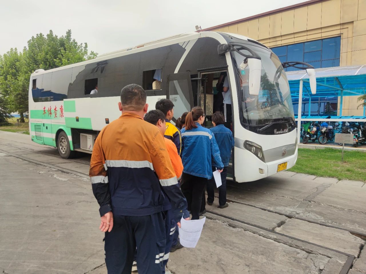 1748479568137718.jpg 4f0fe55b0f3ed1e1b4687b19658208cc.jpg