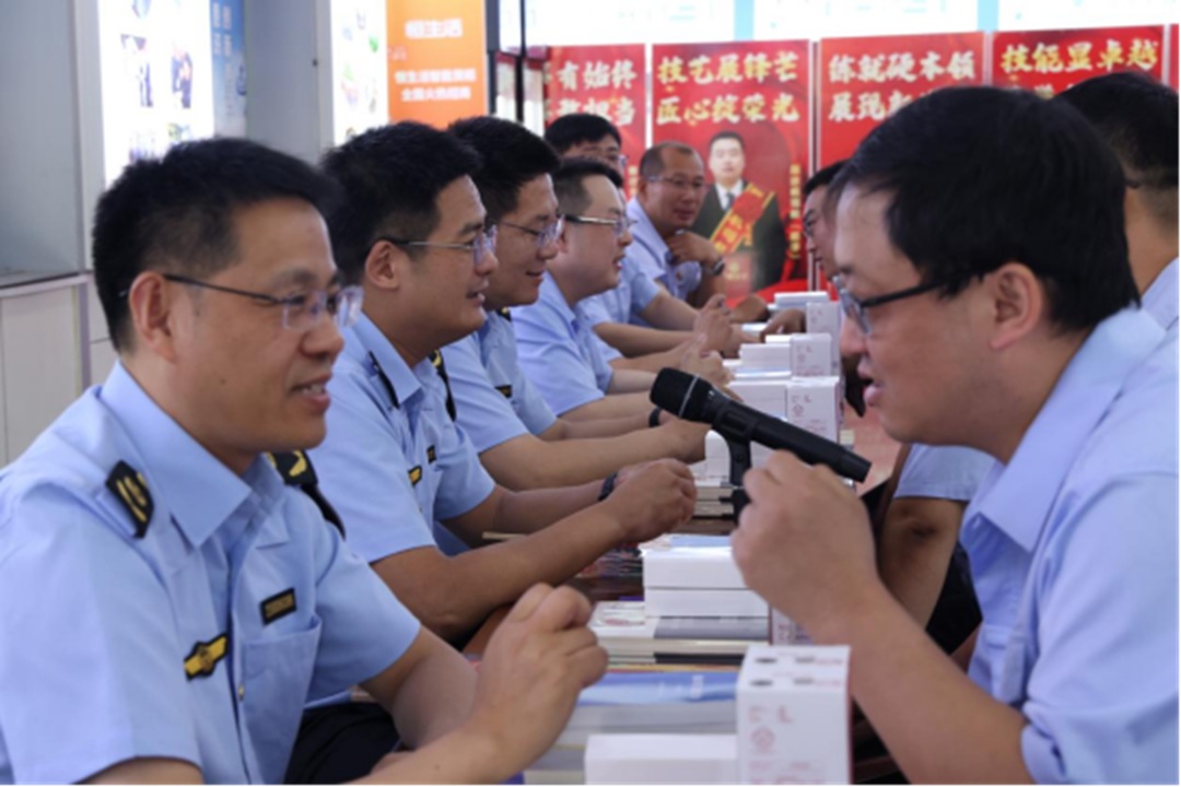 1750233528334873.jpg 03.jpg