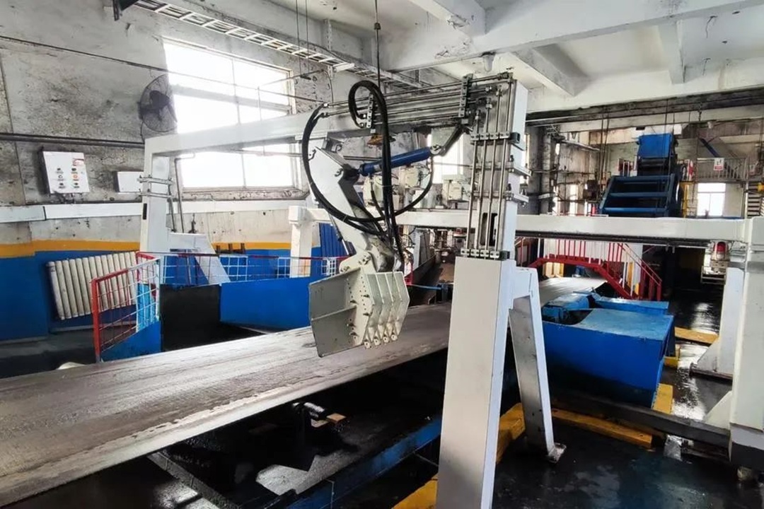 1754959699497404.jpg 05.jpg