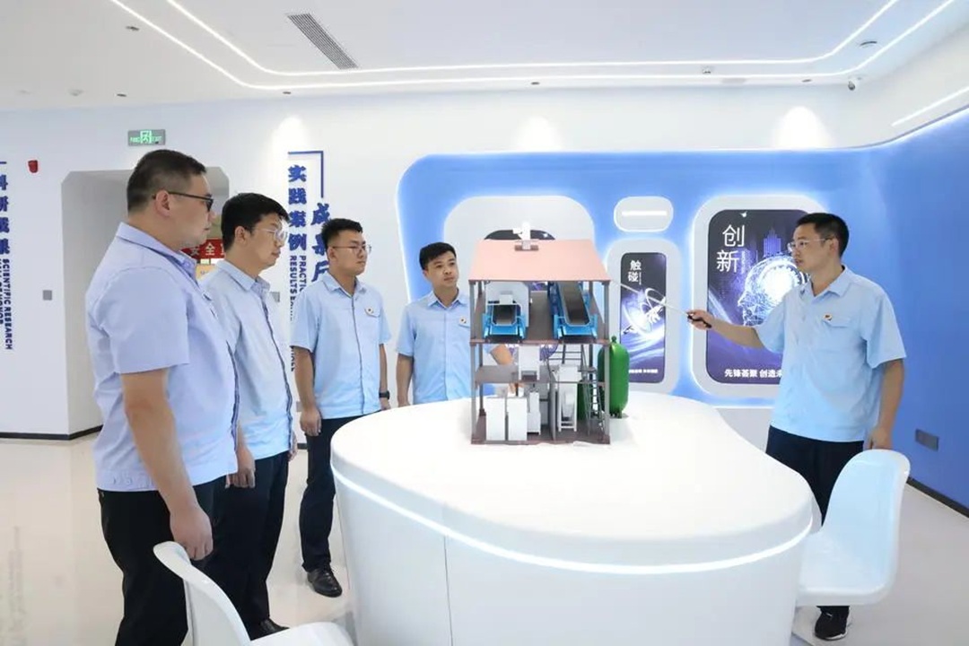 1754966491357465.jpg 05.jpg