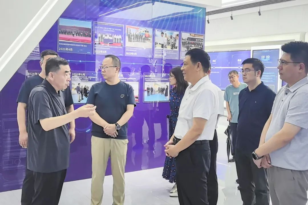 1755480663126177.jpg 06.jpg