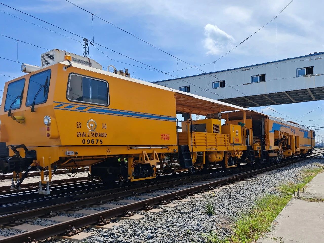 1757577965148760.jpg 68e559315735c074abe3adcd2b73580b.jpg