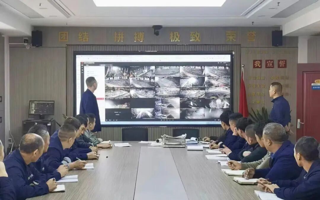 1761273095103590.jpg 02.jpg